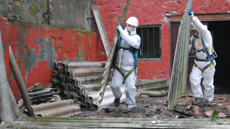 Illustrative professional asbestos-related building work. Not an AAG worksite or a verified local provider.